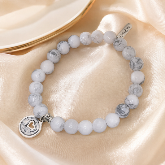 Howlite Heart Charm Bracelet – Natural 8mm Calming Crystal Beaded Bracelet