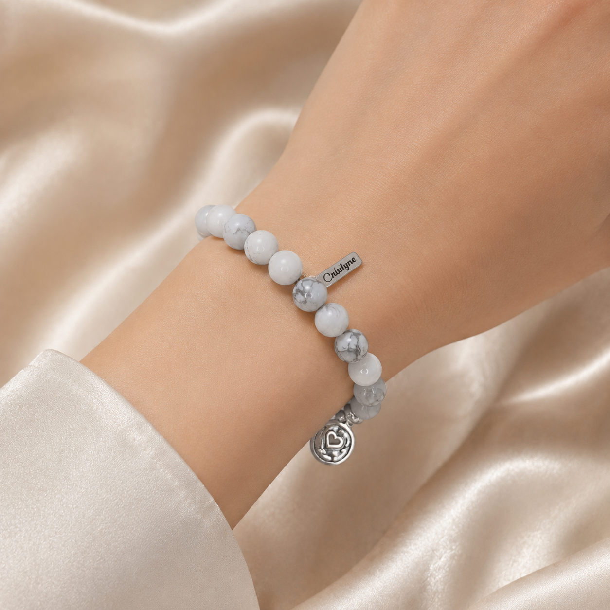 Howlite Heart Charm Bracelet – Natural 8mm Calming Crystal Beaded Bracelet