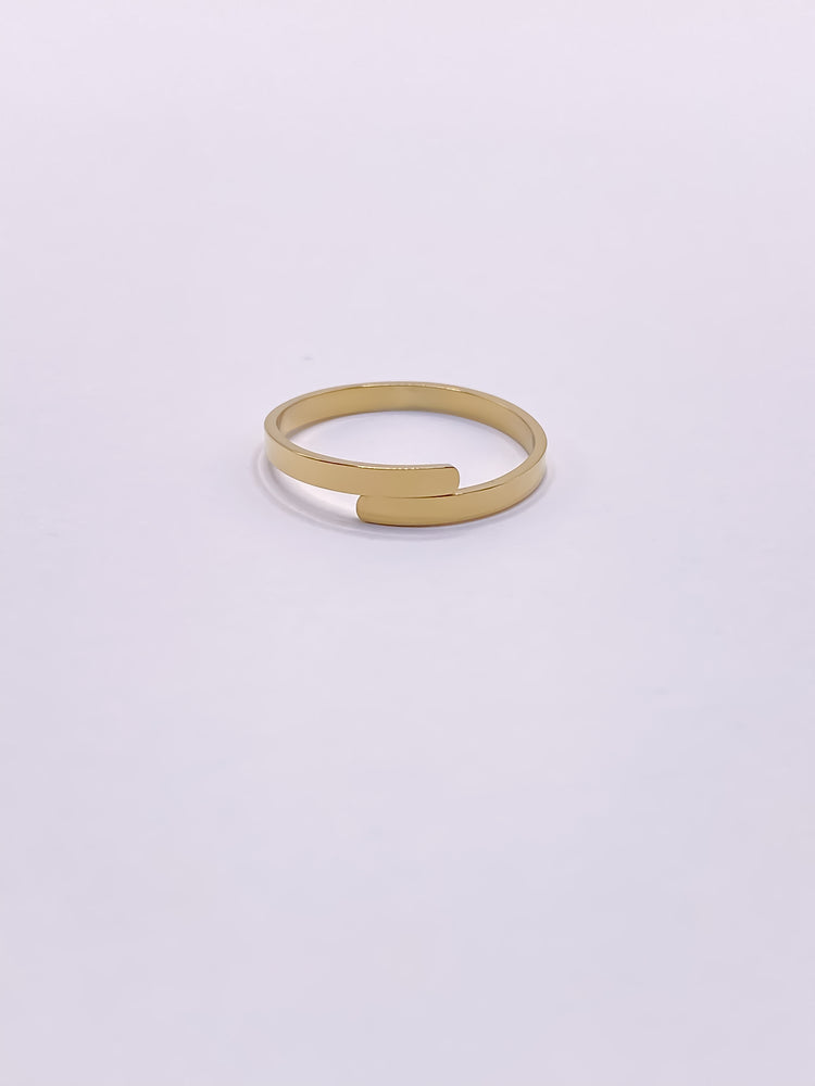 
                  
                    Elena Smooth Minimalist Band Ring
                  
                